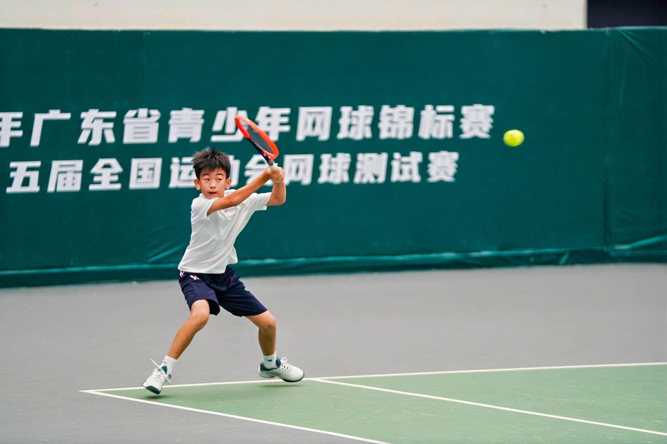 试赛的丁组, 先拔头筹, 凭借精准的 试赛的丁组, 先拔头筹, 凭借精准的