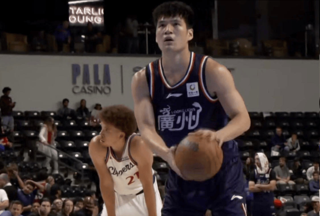 球员中为数, 控阵中并不